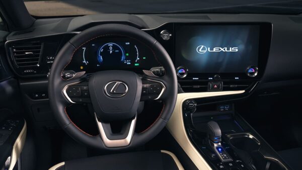 Tazuna Cockpit
Tazuna refers to the way a person and a horse are connectedthrough the reins. This design philosophy helps us create the most seamless, intuitive connection between the driver and the vehicle. Everything is positioned perfectly for your easy access, from the steering wheel, shift lever, touch display, and more. This human-  centered approach helps you to maintain a good driving posture as  you  concentrate on the road.