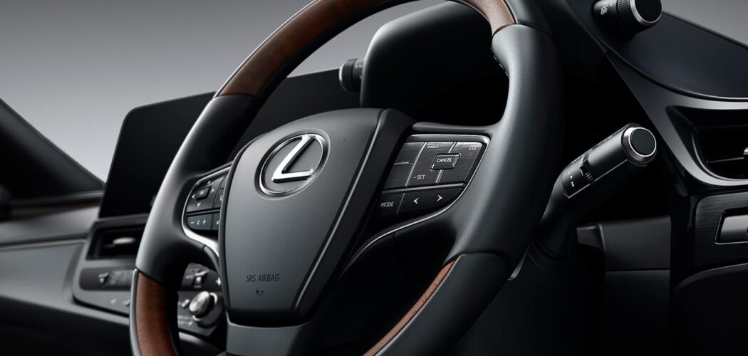 lexus-es300h-gallery-int-04-d